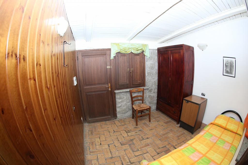 Agriturismo Monte Due Torri جنزانو دي روما المظهر الخارجي الصورة