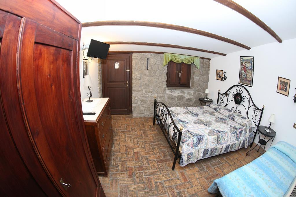 Agriturismo Monte Due Torri جنزانو دي روما المظهر الخارجي الصورة