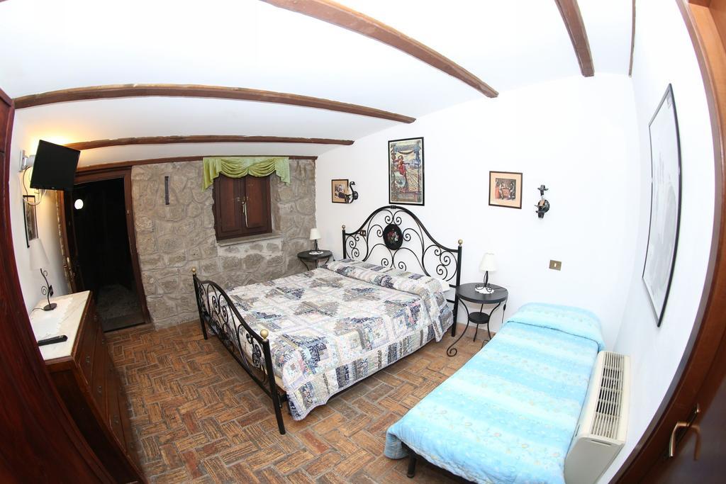 Agriturismo Monte Due Torri جنزانو دي روما المظهر الخارجي الصورة
