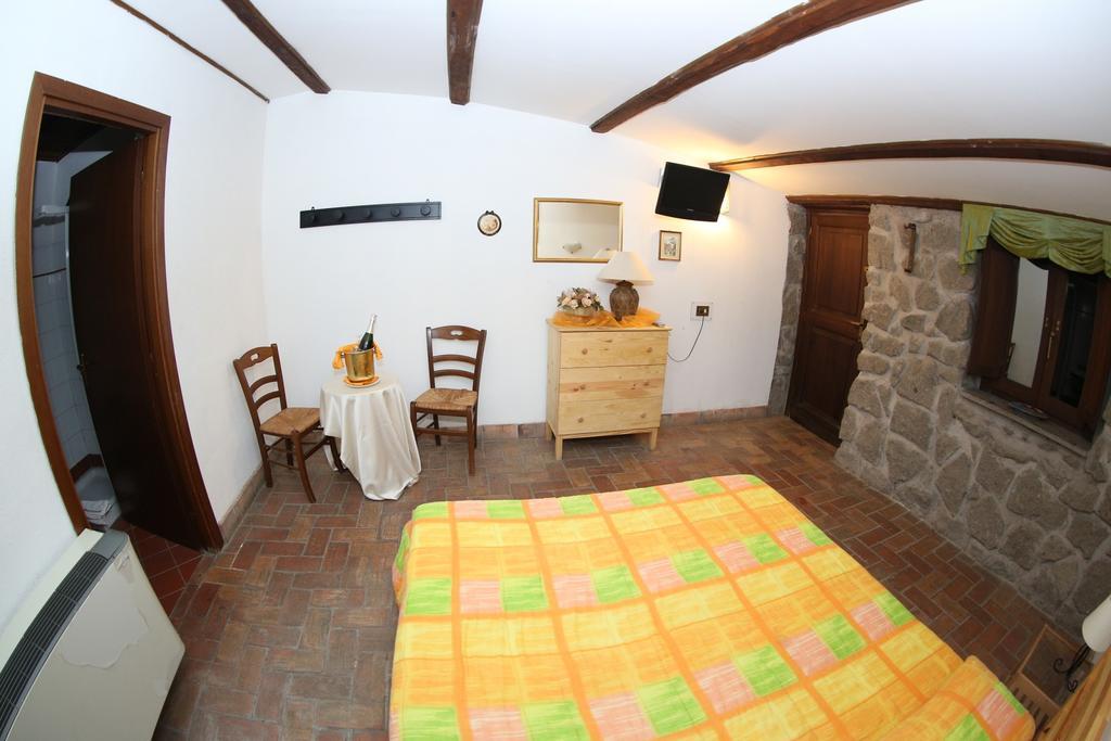 Agriturismo Monte Due Torri جنزانو دي روما المظهر الخارجي الصورة